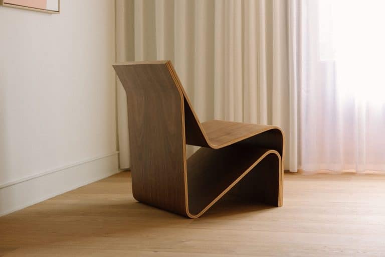 MT Chair
