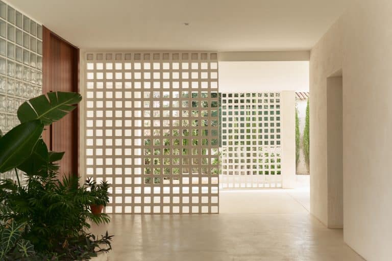 Casa sobre casa